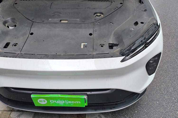 Used Nio ES8 2023 75 kWh Engine Bay Left