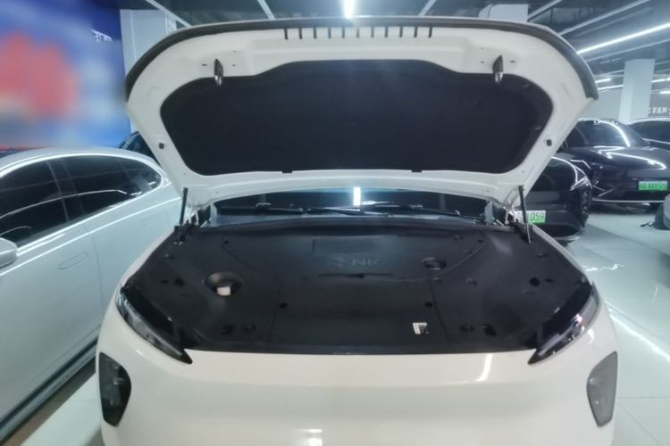 Used Nio ES8 2023 100kWh Signature Edition Engine Bay