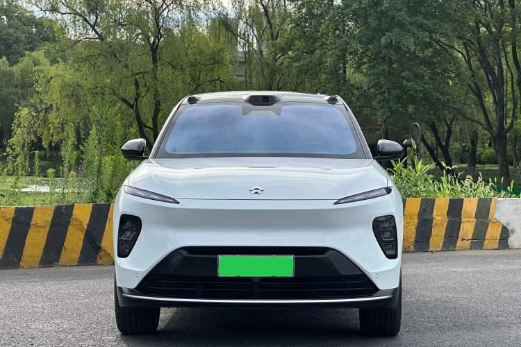 Used Nio ES8 2023 75 kWh Exterior 2