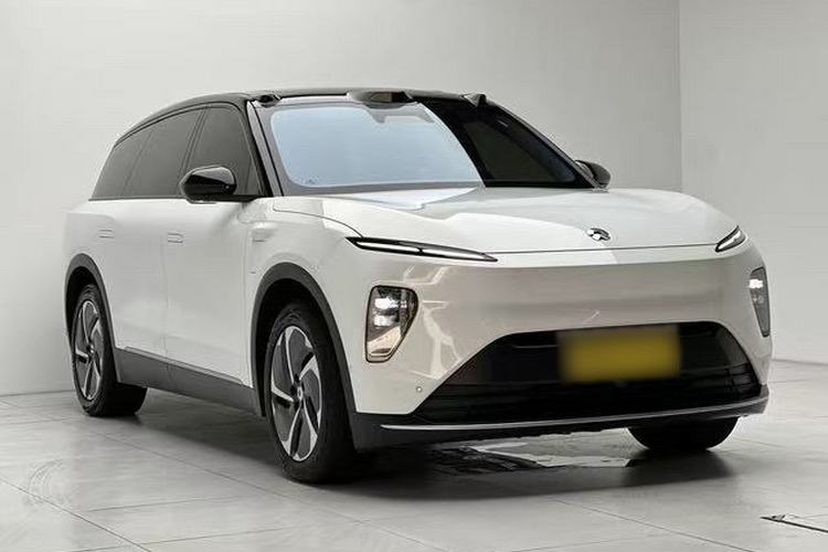 Used Nio ES8 2023 75 kWh Executive Edition Exterior 2