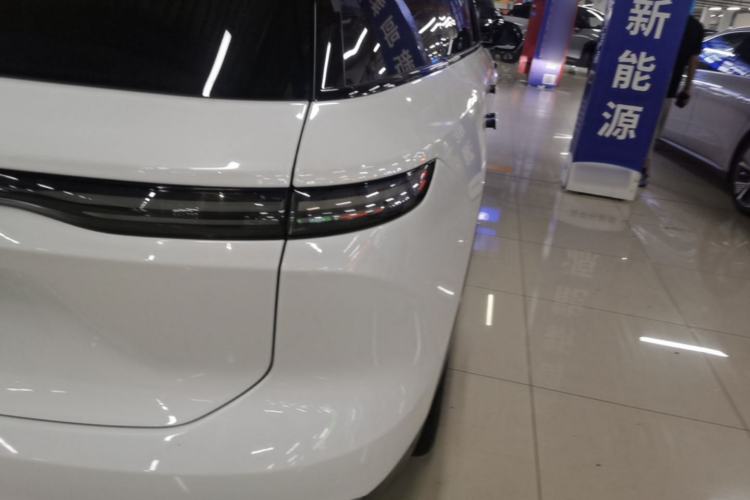 Used Nio ES8 2023 100kWh Exterior 3