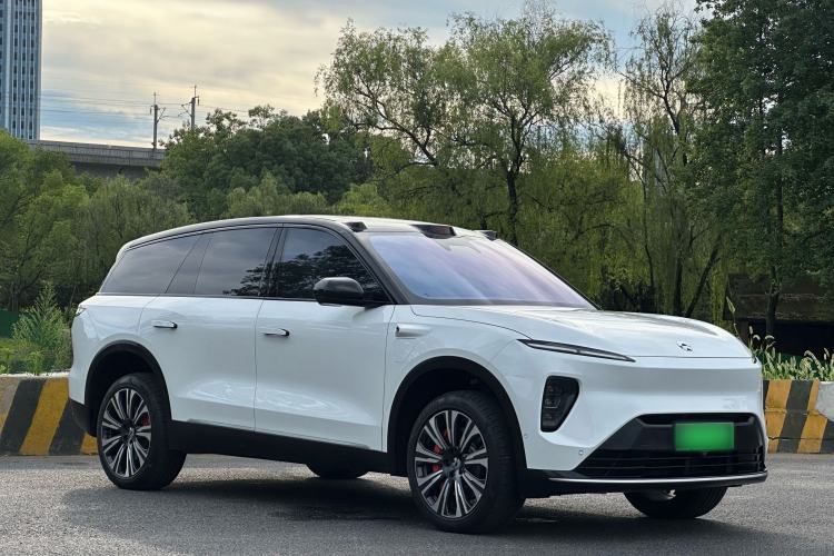 Used Nio ES8 2023 75 kWh Exterior 3