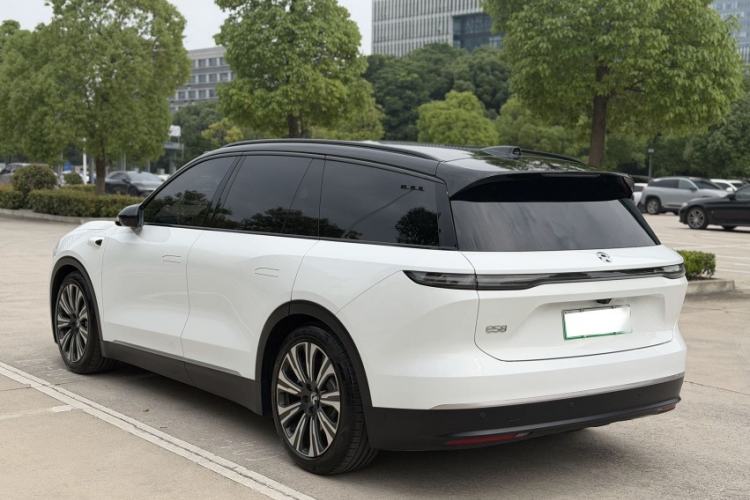Used Nio ES8 2023 75 kWh Executive Edition Exterior 3