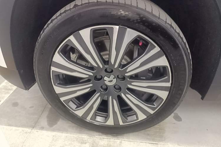 Used Nio ES8 2023 75 kWh Executive Edition Exterior 4