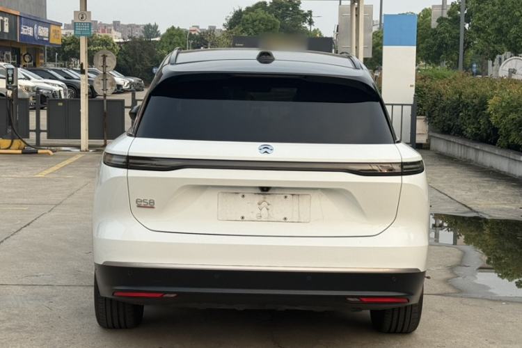 Used Nio ES8 2023 75 kWh Executive Edition Exterior 5