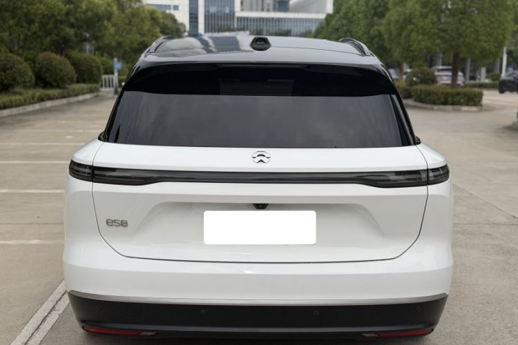 Used Nio ES8 2023 75 kWh Executive Edition Exterior 5