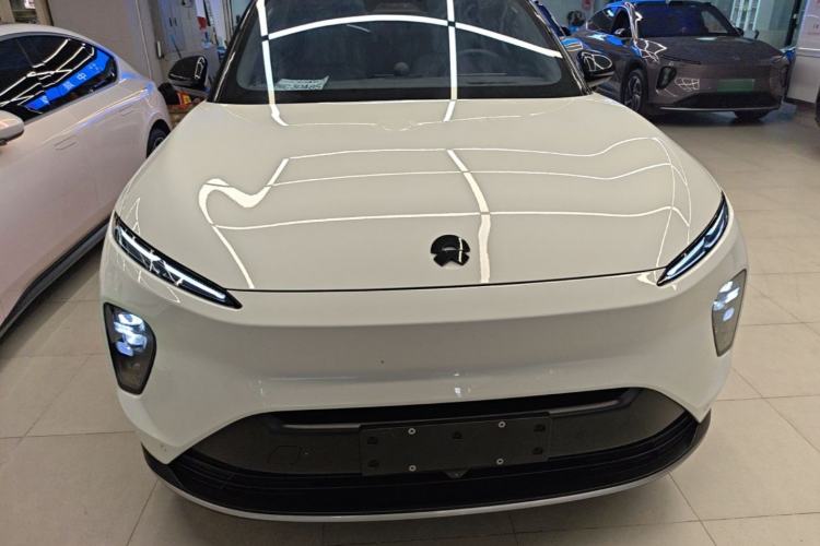 Used Nio ES8 2023 75 kWh Front