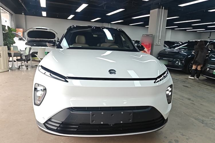 Used Nio ES8 2023 75 kWh Executive Edition Front