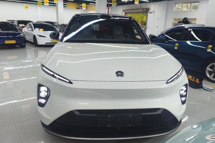 Used Nio ES8 2023 75 kWh Executive Edition Front