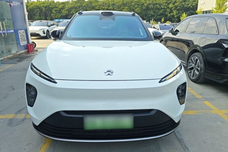Used Nio ES8 2023 75 kWh Front