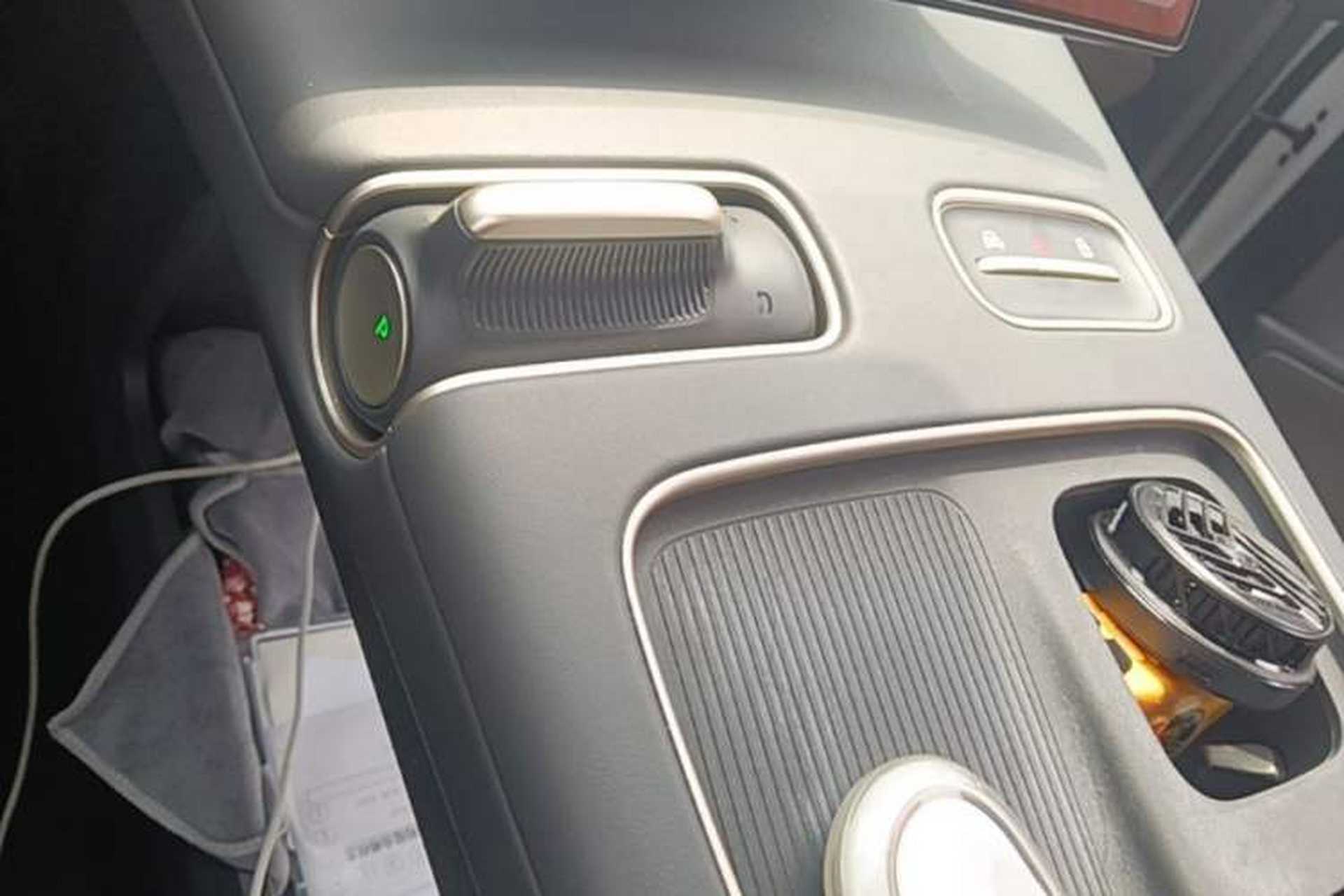 Used Nio ES8 2023 75 kWh Executive Edition Gear Lever