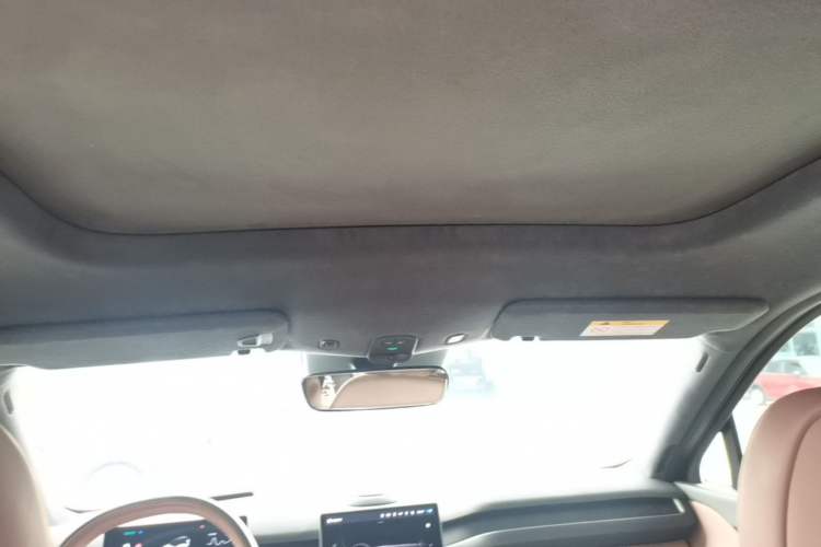 Used Nio ES8 2023 75 kWh Executive Edition Headliner