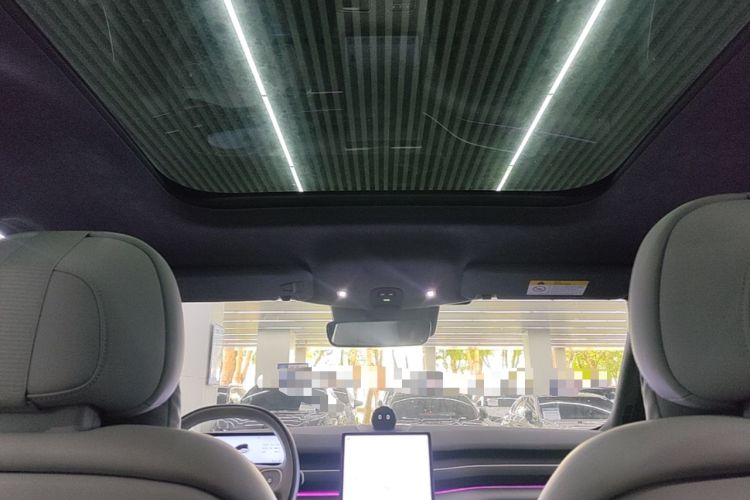 Used Nio ES8 2023 75 kWh Executive Edition Headliner