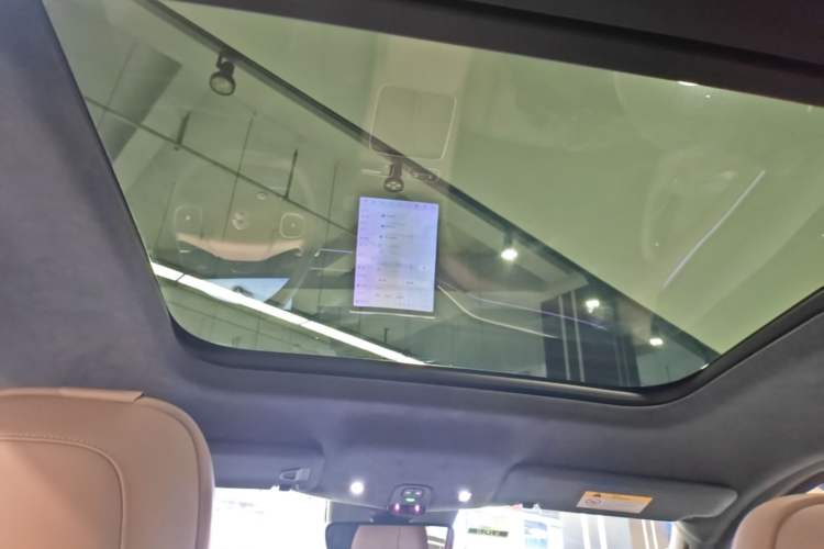 Used Nio ES8 2023 75 kWh Executive Edition Headliner