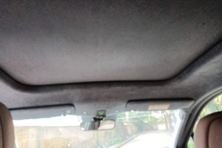 Used Nio ES8 2023 75 kWh Headliner