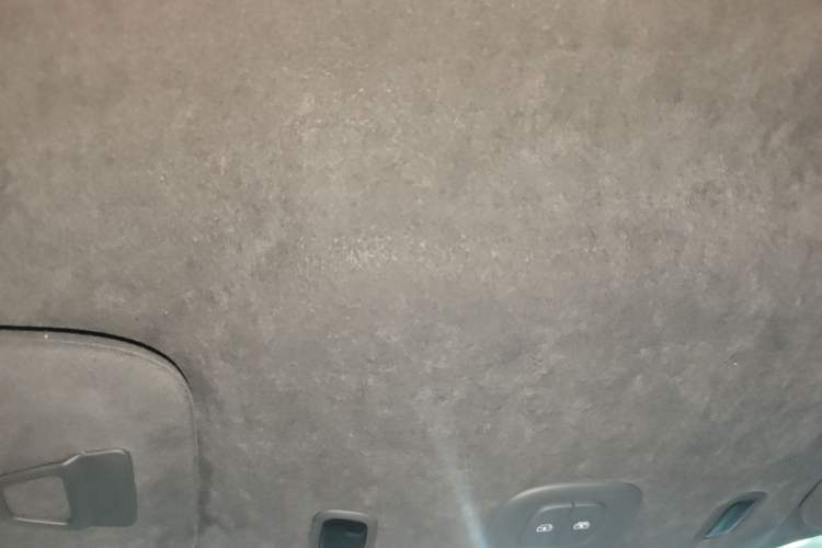 Used Nio ES8 2023 75 kWh Headliner