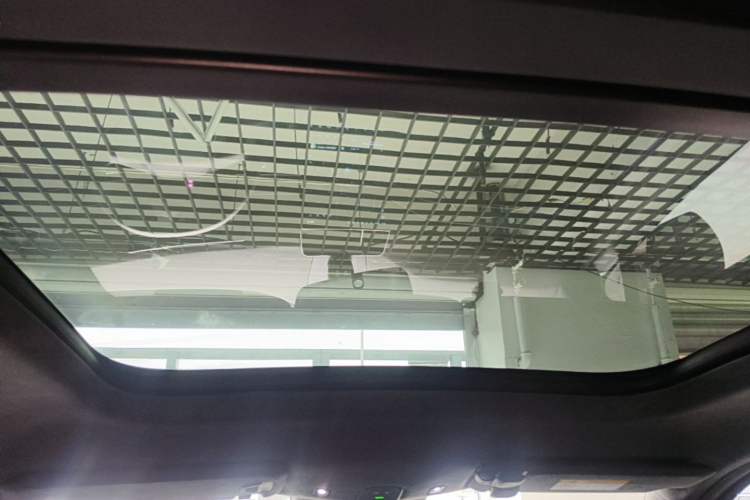 Used Nio ES8 2023 75 kWh Executive Edition Headliner