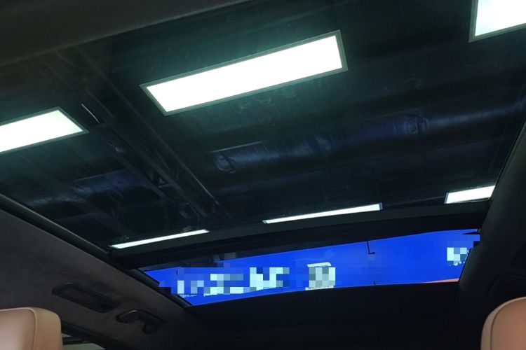 Used Nio ES8 2023 100kWh Signature Edition Headliner
