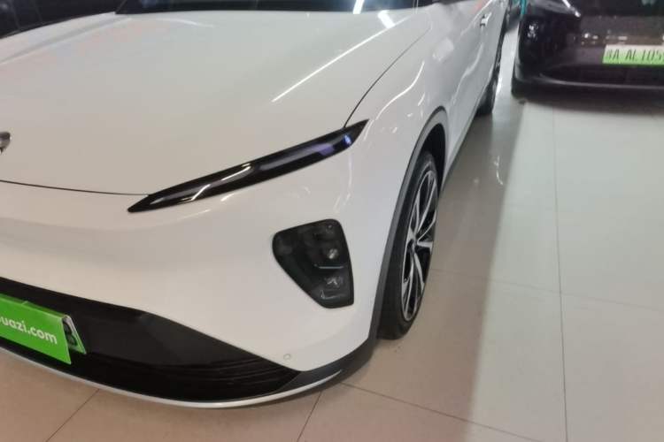 Used Nio ES8 2023 100kWh Signature Edition Left Front Headlight