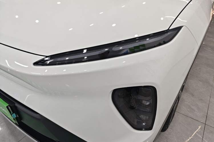 Used Nio ES8 2023 75 kWh Left Front Headlight