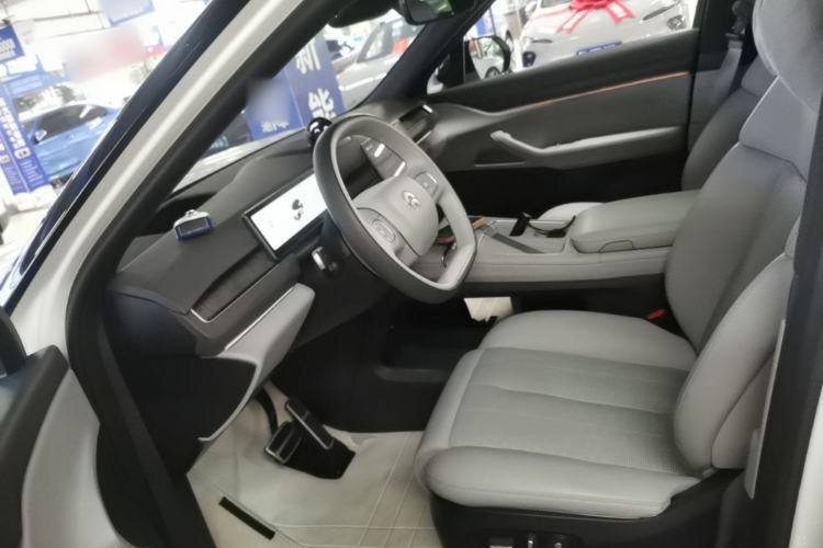 Used Nio ES8 2023 100kWh Left Front Seat