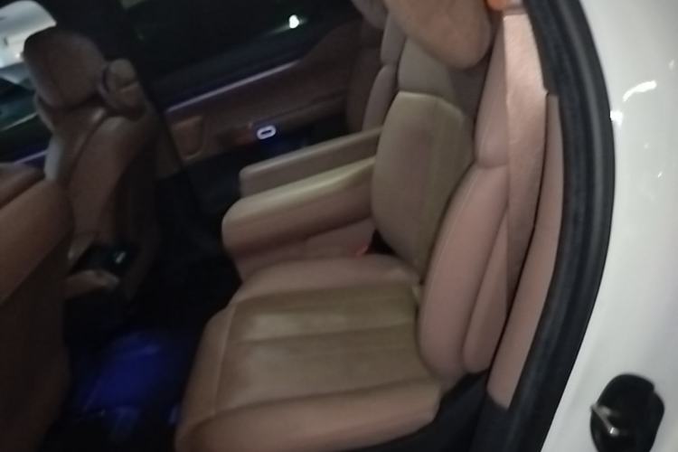 Used Nio ES8 2023 75 kWh Left Rear Seat