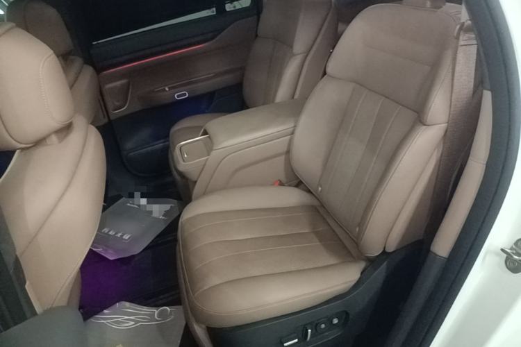 Used Nio ES8 2023 75 kWh Executive Edition Left Rear Seat