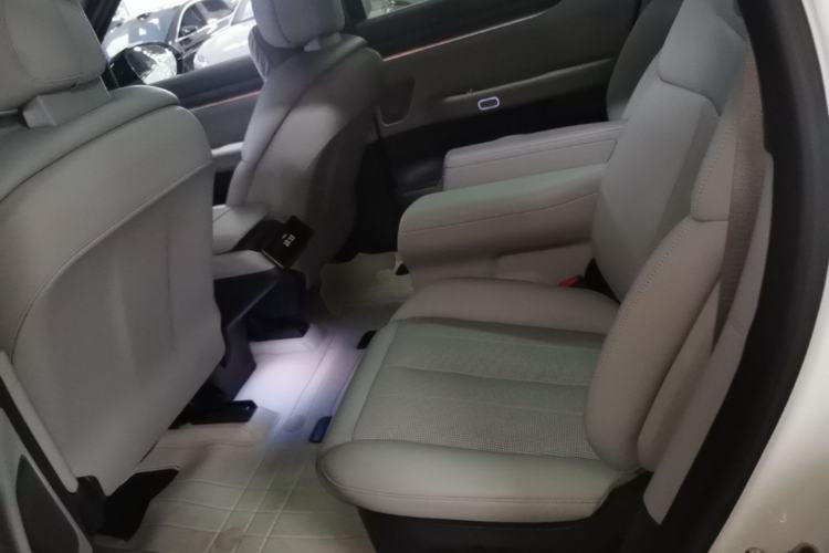 Used Nio ES8 2023 100kWh Left Rear Seat