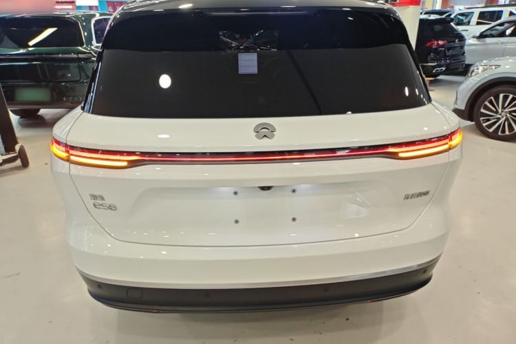 Used Nio ES8 2023 75 kWh Executive Edition Rear