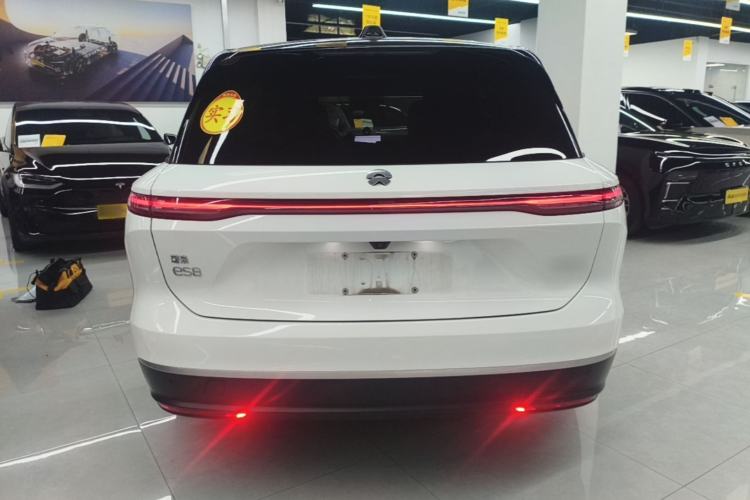 Used Nio ES8 2023 75 kWh Executive Edition Rear