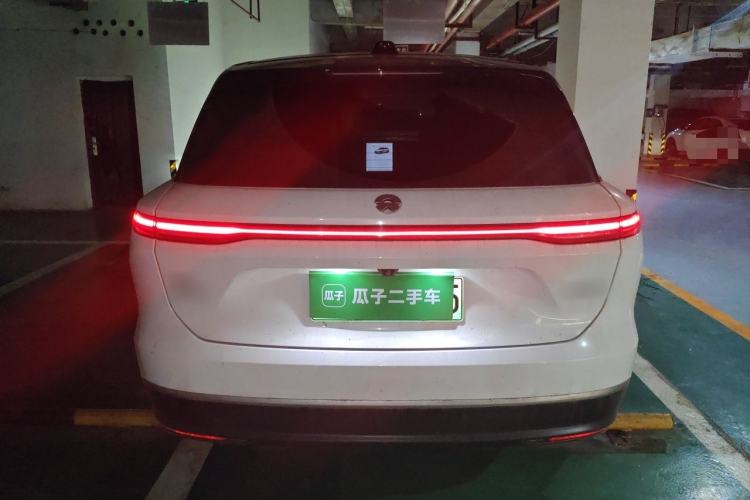 Used Nio ES8 2023 75 kWh Rear