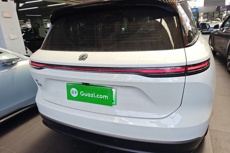 Used Nio ES8 2023 75 kWh Rear