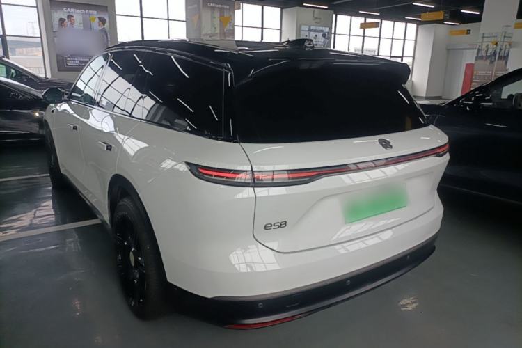 Used Nio ES8 2023 100kWh Signature Edition Rear Left 45 Deg