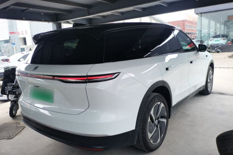 Used Nio ES8 2023 75 kWh Executive Edition Rear Right 45 Deg
