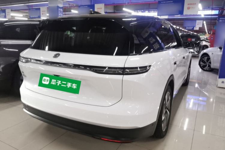 Used Nio ES8 2023 100kWh Rear Right 45 Deg