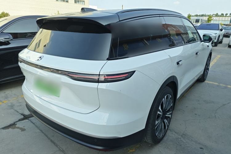 Used Nio ES8 2023 75 kWh Rear Right 45 Deg