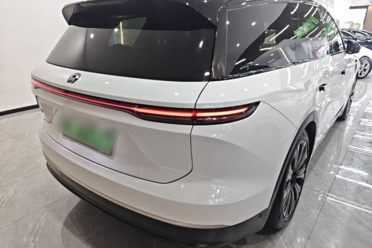 Used Nio ES8 2023 75 kWh Rear Right 45 Deg