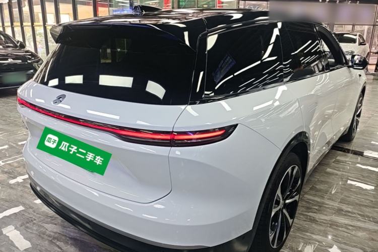 Used Nio ES8 2023 100kWh Signature Edition Rear Right 45 Deg