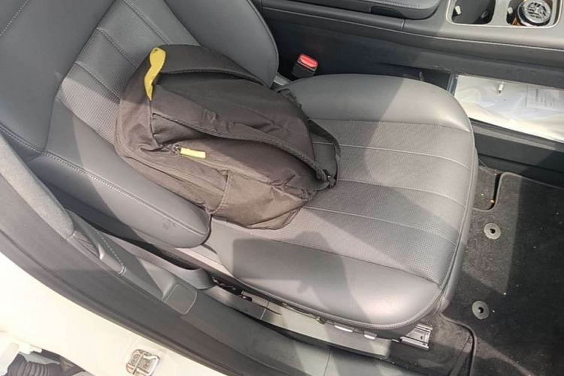 Used Nio ES8 2023 75 kWh Executive Edition Right Front Seat