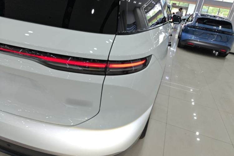 Used Nio ES8 2023 100kWh Signature Edition Right Rear Taillight
