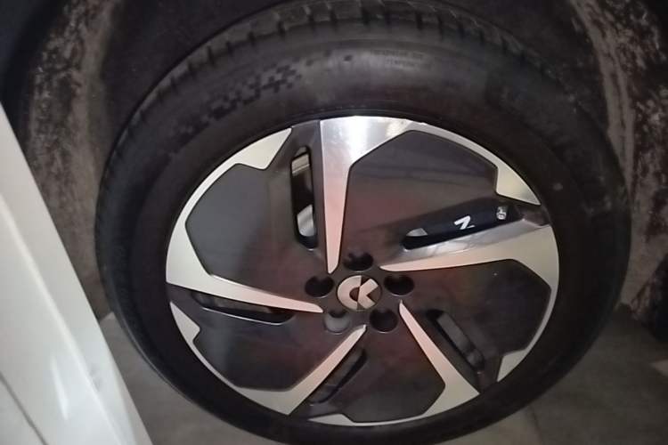 Used Nio ES8 2023 75 kWh Right Rear Wheel Hub