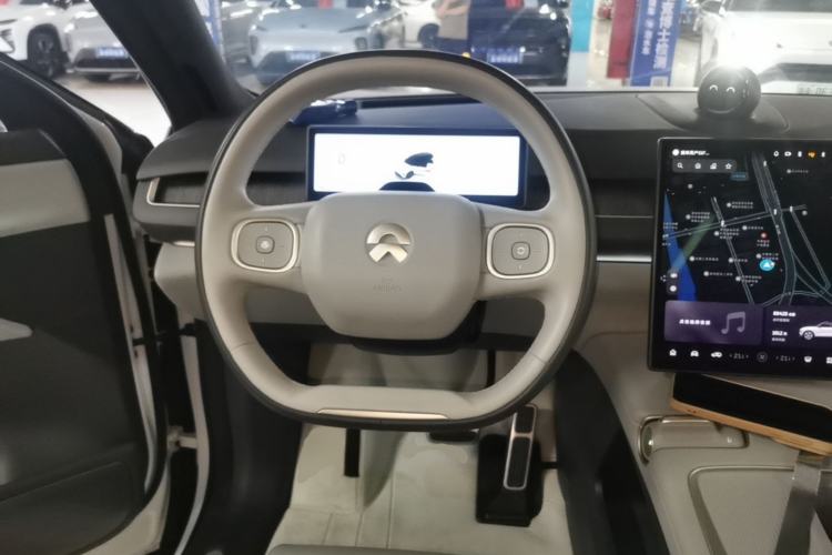 Used Nio ES8 2023 100kWh Steering Wheel