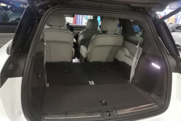 Used Nio ES8 2023 100kWh Trunk