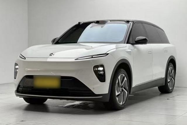 Used Nio ES8 2023 75 kWh Executive Edition