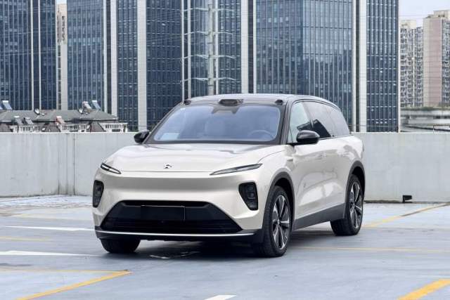 Used Nio ES8 2023 100kWh