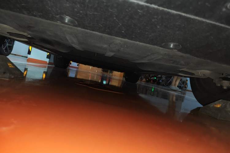 Used Nio ES8 2023 75 kWh Chassis Front