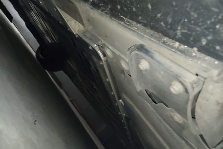 Used Nio ES8 2023 100kWh Signature Edition Chassis Rear Left