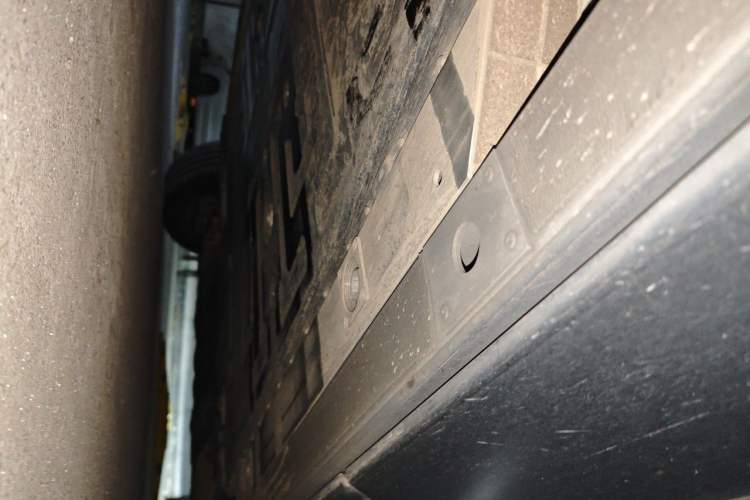 Used Nio ES8 2023 75 kWh Chassis Rear Right