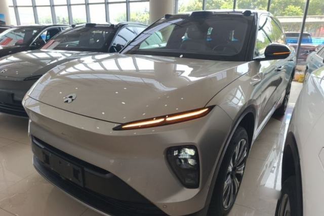 Used Nio ES8 2023 100kWh