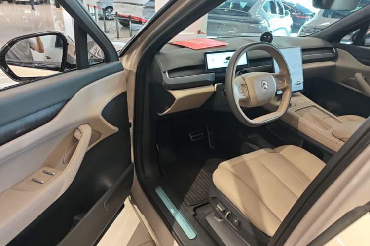 Used Nio ES8 2023 100kWh Driver Seat